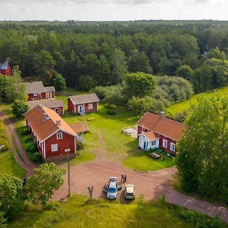 Guesthouse Enigheten Föglö Eksteriør billede